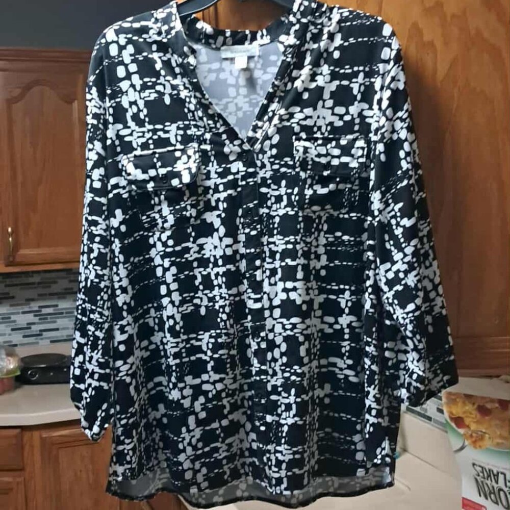 DRESSBARN WOMENS TOP SIZE 1X